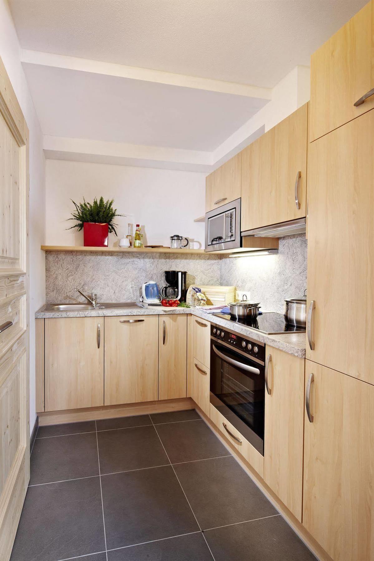 Appartement Waldhaeusl Neukirchen am Grossvenediger Bagian luar foto