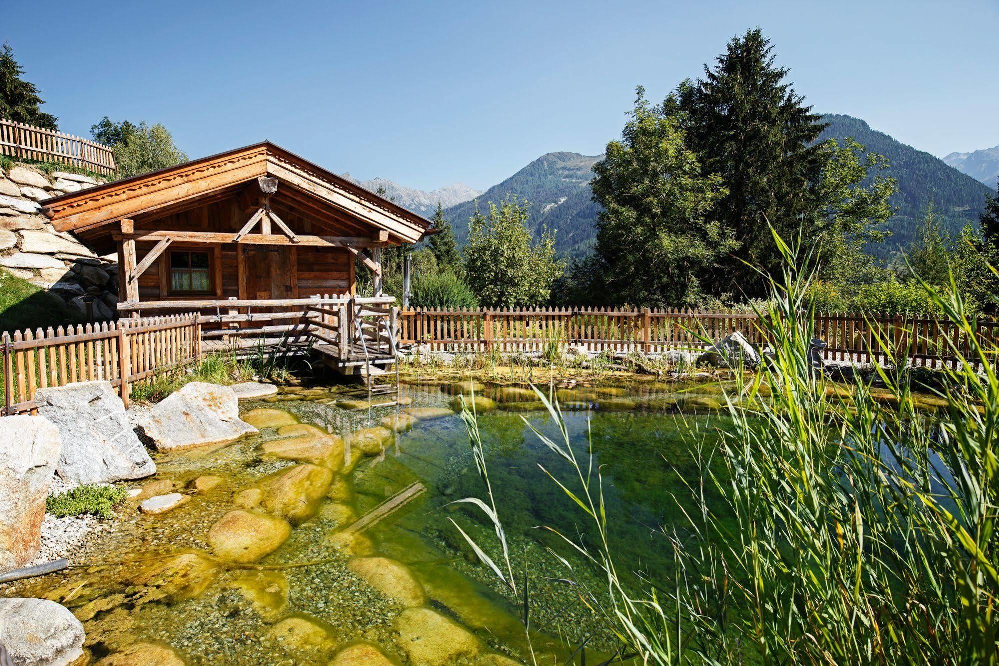 Appartement Waldhaeusl Neukirchen am Grossvenediger Bagian luar foto